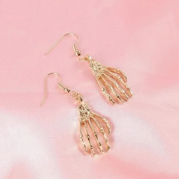 💀 Skeleton Hand Earrings 💀 - Picture 2 of 3